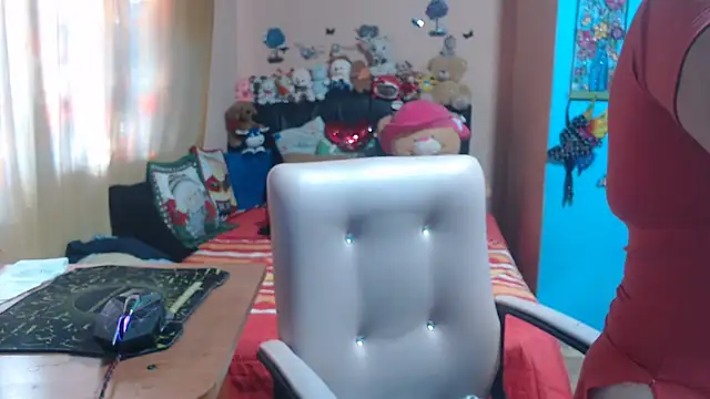 Snapshot of milfeddy_ chatting on 9, 11, 2025 milfeddy online show from 9, 11, 2025