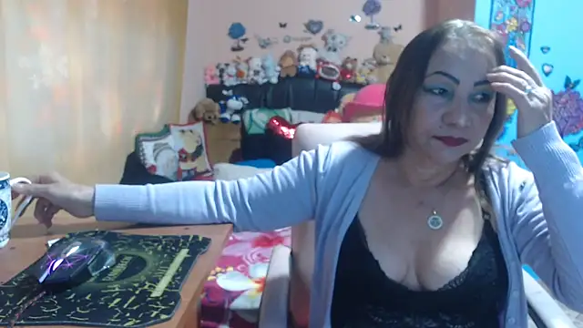 Snapshot of milfeddy_ chatting on 27, 11, 2025 milfeddy online show from 27, 11, 2025