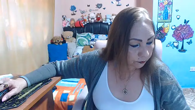 Snapshot of milfeddy_ chatting on 23, 6, 2026 milfeddy online show from 23, 6, 2026