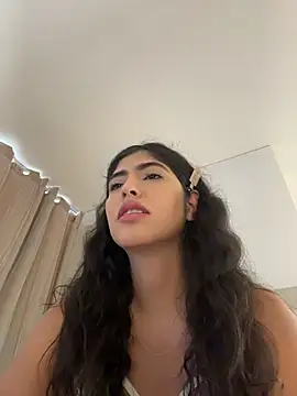 Gaby zahir  online show from 27, 10, 2025