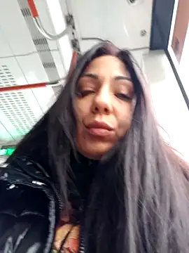 LeticiaWoods online show from 3, 12, 2024