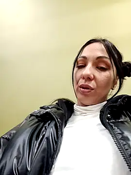 LeticiaWoods online show from 9, 2, 2025