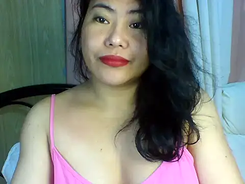 Snapshot of SexiestAries chatting on 11, 11, 2025 SexiestAries online show from 11, 11, 2025