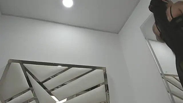 Snapshot of Naughty__Mom chatting on 7, 3, 2025 Naughty Mom online show from 7, 3, 2025