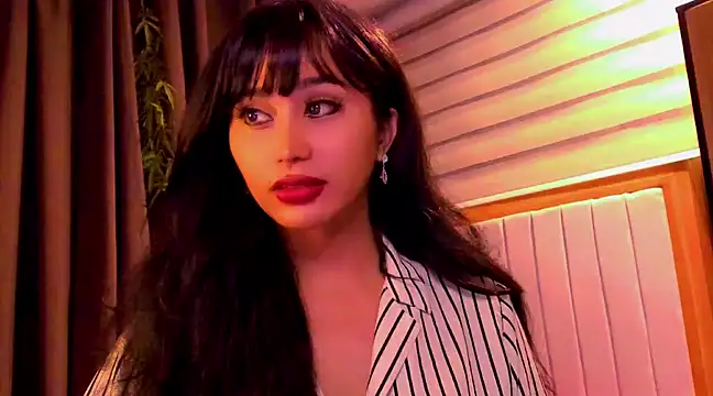 YOURCRISTINAS online show from 20, 1, 2025