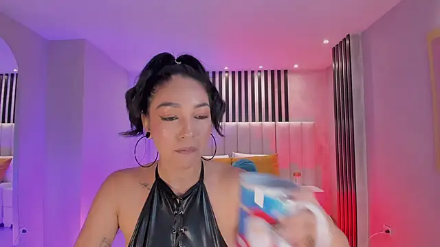 RossieRhoades online show from 28, 1, 2025