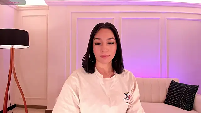 RossieRhoades online show from 9, 3, 2025