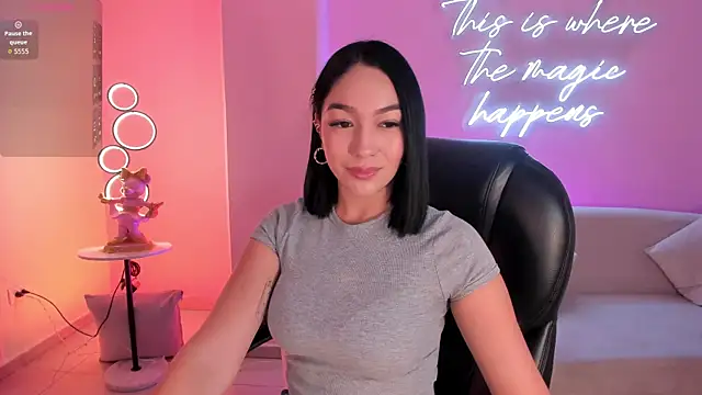 RossieRhoades online show from 15, 9, 2025