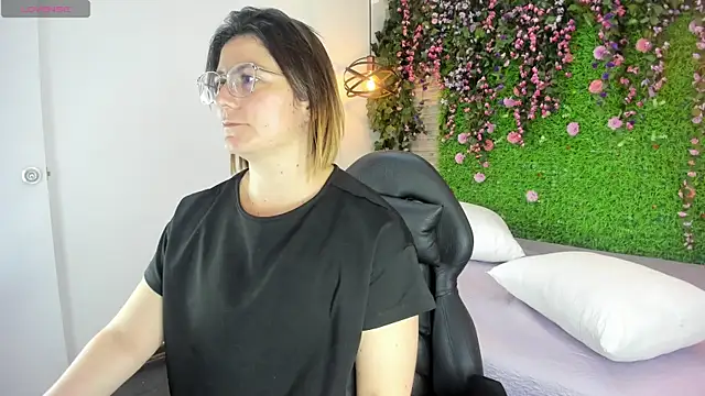 SarahDeyvis online show from 16, 1, 2026