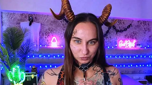 Snapshot of Cool_Freak_ chatting on 21, 9, 2025 Cool Freak online show from 21, 9, 2025