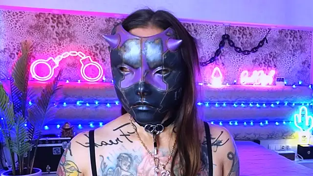 Snapshot of Cool_Freak_ chatting on 4, 10, 2025 Cool Freak online show from 4, 10, 2025