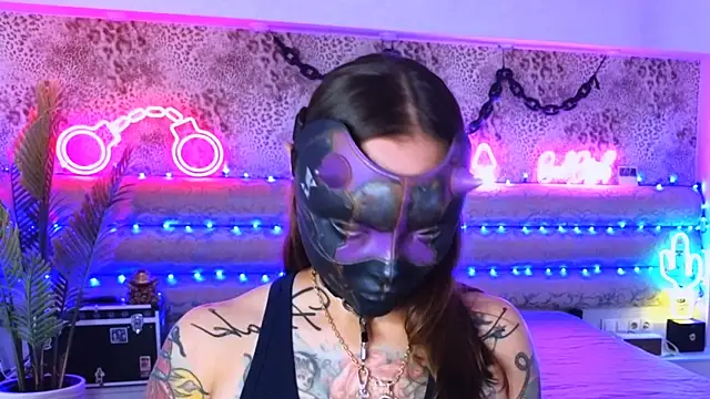 Snapshot of Cool_Freak_ chatting on 6, 10, 2025 Cool Freak online show from 6, 10, 2025