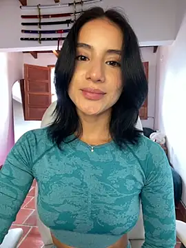 Ale Lewis online show from 4, 10, 2025