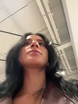 Ale Lewis online show from 3, 11, 2025