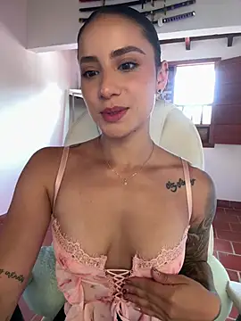 Snapshot of Ale_Lewis chatting on 25, 5, 2026 Ale Lewis online show from 25, 5, 2026