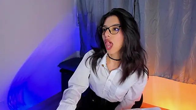 NanaRott online show from 14, 9, 2025