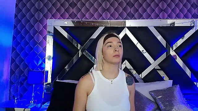 Snapshot of victoriaa_lee_ chatting on 26, 3, 2026 victoriaa lee online show from 26, 3, 2026