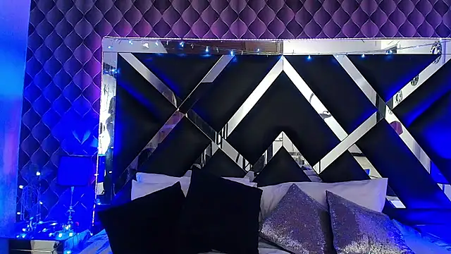 Snapshot of victoriaa_lee_ chatting on 6, 4, 2026 victoriaa lee online show from 6, 4, 2026