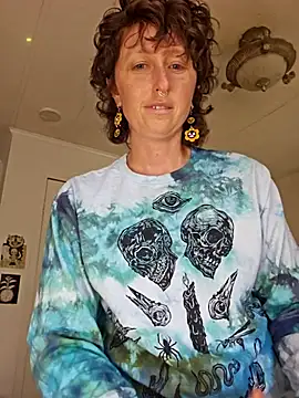 Snapshot of mossy_kiss chatting on 13, 10, 2025 mossy kiss online show from 13, 10, 2025