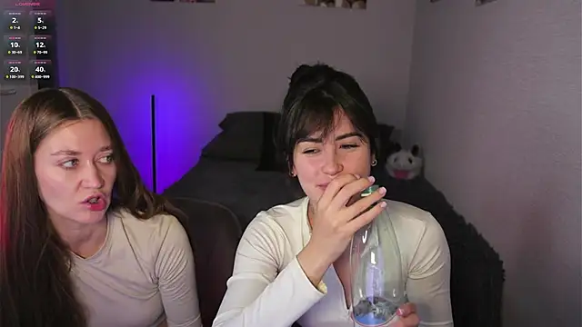 Mari   Anna online show from 24, 10, 2025