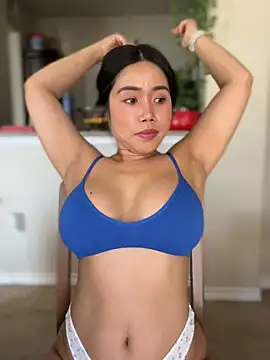 JazzieXo online show from 27, 2, 2025