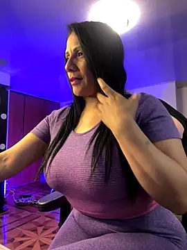 Snapshot of saaalome_1 chatting on 22, 9, 2025 saaalome 1 online show from 22, 9, 2025
