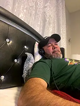 Snapshot of Cristian-Brayan chatting on 6, 1, 2026 Cristian-Brayan online show from 6, 1, 2026