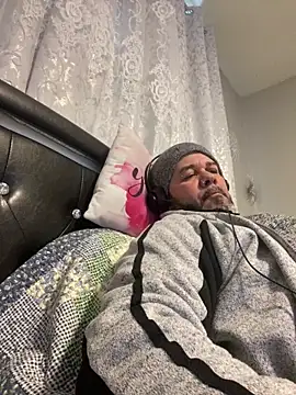 Snapshot of Cristian-Brayan chatting on 15, 1, 2026 Cristian-Brayan online show from 15, 1, 2026