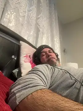 Snapshot of Cristian-Brayan chatting on 1, 2, 2026 Cristian-Brayan online show from 1, 2, 2026