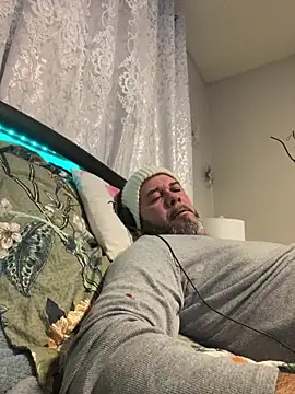 Snapshot of Cristian-Brayan chatting on 2, 2, 2026 Cristian-Brayan online show from 2, 2, 2026