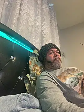 Snapshot of Cristian-Brayan chatting on 16, 2, 2026 Cristian-Brayan online show from 16, 2, 2026