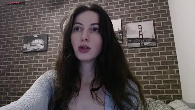 Snapshot of _Hot_Lady_ chatting on 7, 3, 2025 Hot Lady online show from 7, 3, 2025