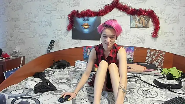 KagamiTayga online show from 17, 12, 2024