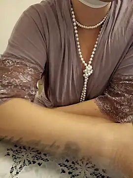 Snapshot of ROXOLANAA_SEXY chatting on 13, 2, 2025 ROXOLANAA SEXY online show from 13, 2, 2025