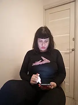 Snapshot of ROXOLANAA_SEXY chatting on 3, 3, 2025 ROXOLANAA SEXY online show from 3, 3, 2025