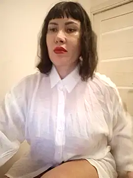 Snapshot of ROXOLANAA_SEXY chatting on 3, 3, 2025 ROXOLANAA SEXY online show from 3, 3, 2025