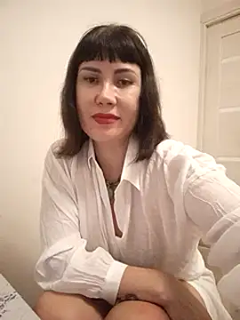 Snapshot of ROXOLANAA_SEXY chatting on 8, 3, 2025 ROXOLANAA SEXY online show from 8, 3, 2025