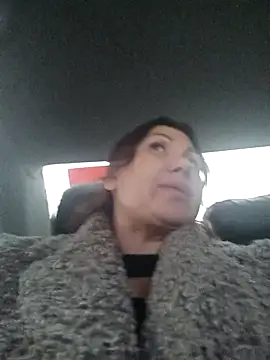 Snapshot of ROXOLANAA_SEXY chatting on 9, 11, 2025 ROXOLANAA SEXY online show from 9, 11, 2025