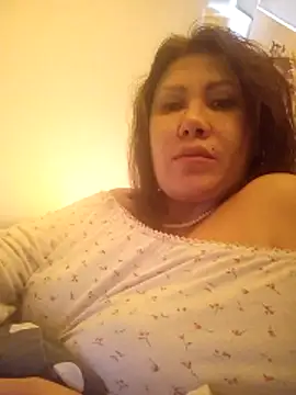 Snapshot of ROXOLANAA_SEXY chatting on 20, 11, 2025 ROXOLANAA SEXY online show from 20, 11, 2025