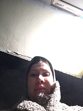 Snapshot of ROXOLANAA_SEXY chatting on 23, 11, 2025 ROXOLANAA SEXY online show from 23, 11, 2025