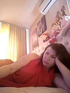 Snapshot of ROXOLANAA_SEXY chatting on 4, 12, 2025 ROXOLANAA SEXY online show from 4, 12, 2025