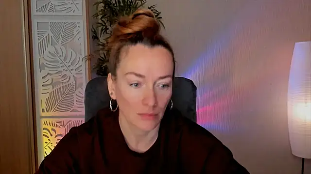 RebeccaMartinez online show from 1, 5, 2026