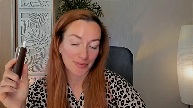 RebeccaMartinez online show from 13, 5, 2026