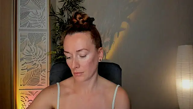 RebeccaMartinez online show from 13, 6, 2026