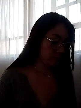 katha steele  online show from 7, 1, 2025