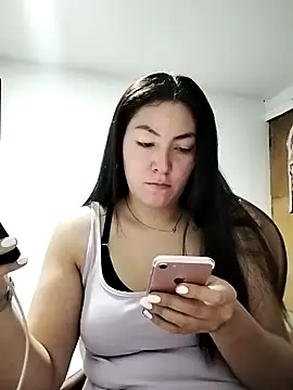 katha steele  online show from 14, 9, 2025