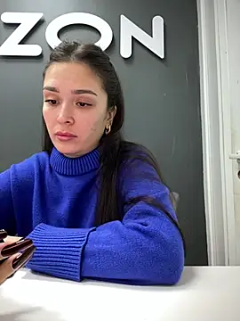 Snapshot of Sweet_Lollypop chatting on 14, 1, 2025 Sweet Lollypop online show from 14, 1, 2025