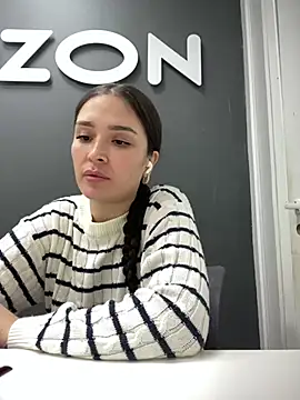 Snapshot of Sweet_Lollypop chatting on 22, 1, 2025 Sweet Lollypop online show from 22, 1, 2025
