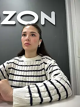 Snapshot of Sweet_Lollypop chatting on 31, 1, 2025 Sweet Lollypop online show from 31, 1, 2025