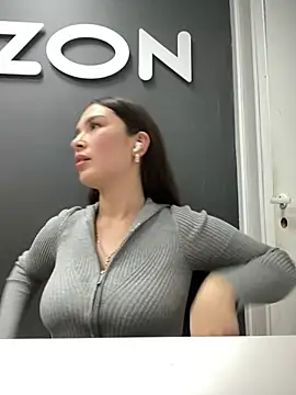 Snapshot of Sweet_Lollypop chatting on 4, 2, 2025 Sweet Lollypop online show from 4, 2, 2025